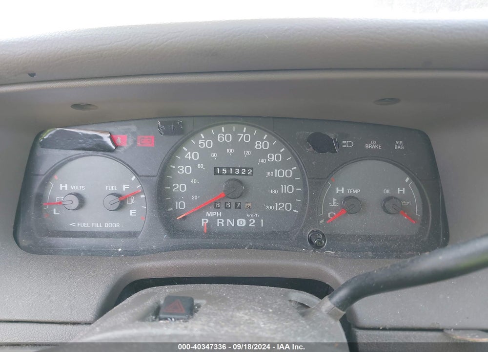 2003 MERCURY GRAND MARQUIS GS VIN: 2MEFM74W43X602054