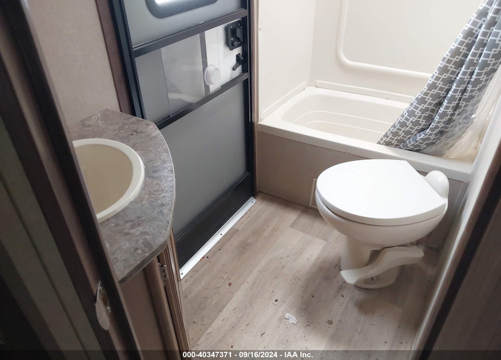 2017 KEYSTONE RV OTHER VIN: 4YDT26126HP940278