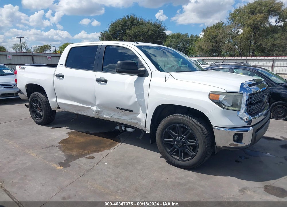 2018 TOYOTA TUNDRA SR5 4.6L V8 VIN: 5TFEM5F15JX134440