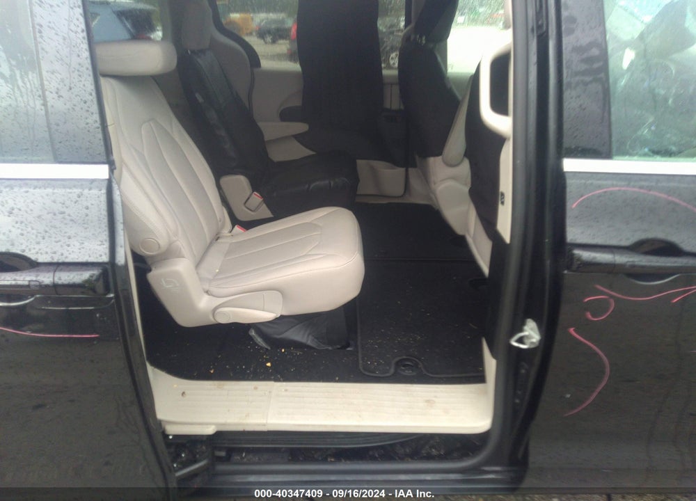 2017 CHRYSLER PACIFICA TOURING VIN: 2C4RC1DG1HR522049