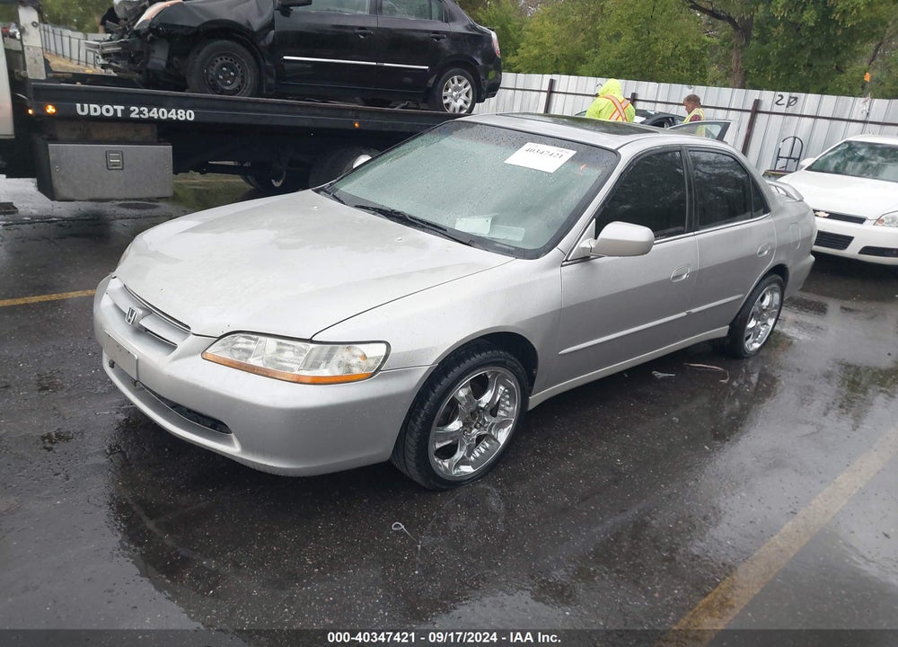 1999 HONDA ACCORD EX V6 VIN: 1HGCG1651XA048114