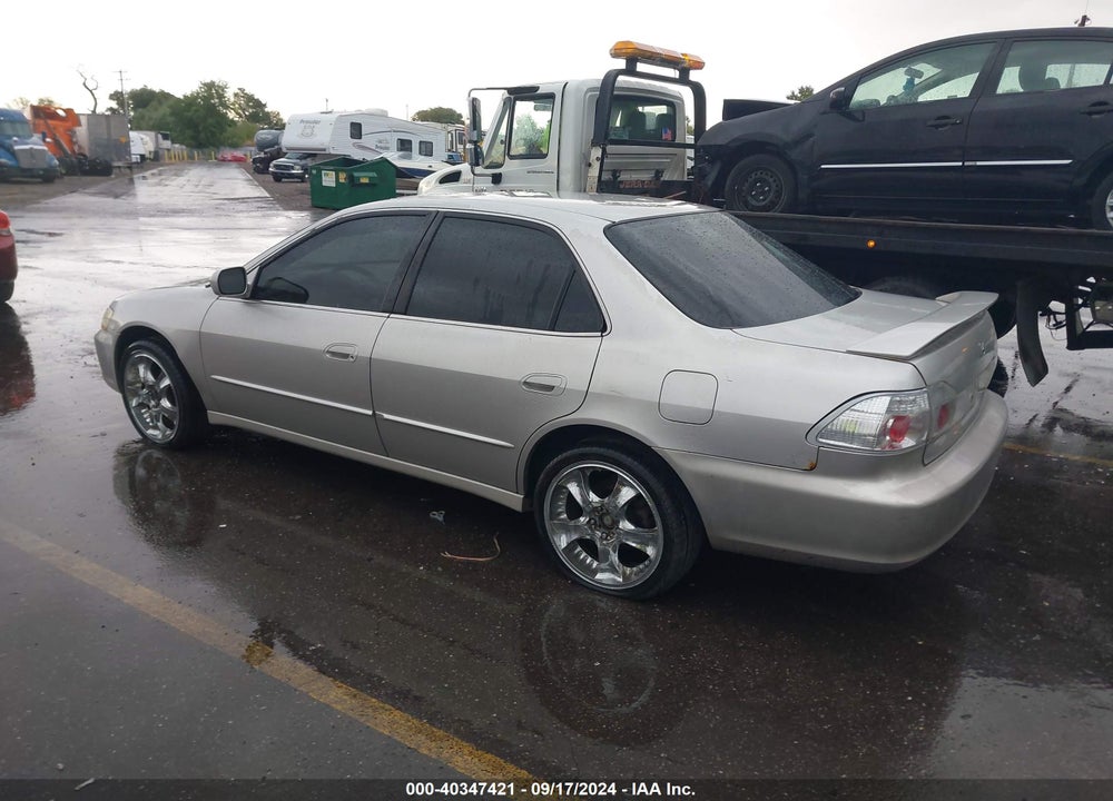 1999 HONDA ACCORD EX V6 VIN: 1HGCG1651XA048114