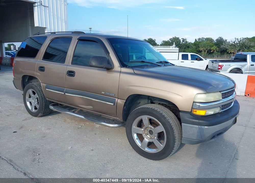 2003 CHEVROLET TAHOE LS VIN: 1GNEC13V03R155908