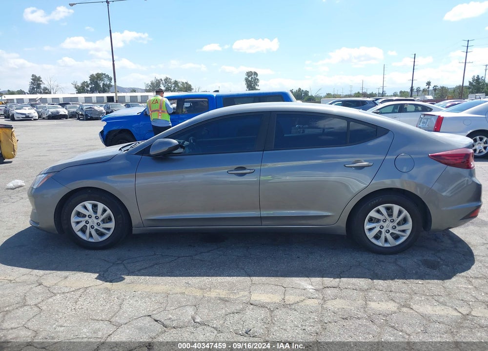 2019 HYUNDAI ELANTRA SE VIN: 5NPD74LF6KH470155