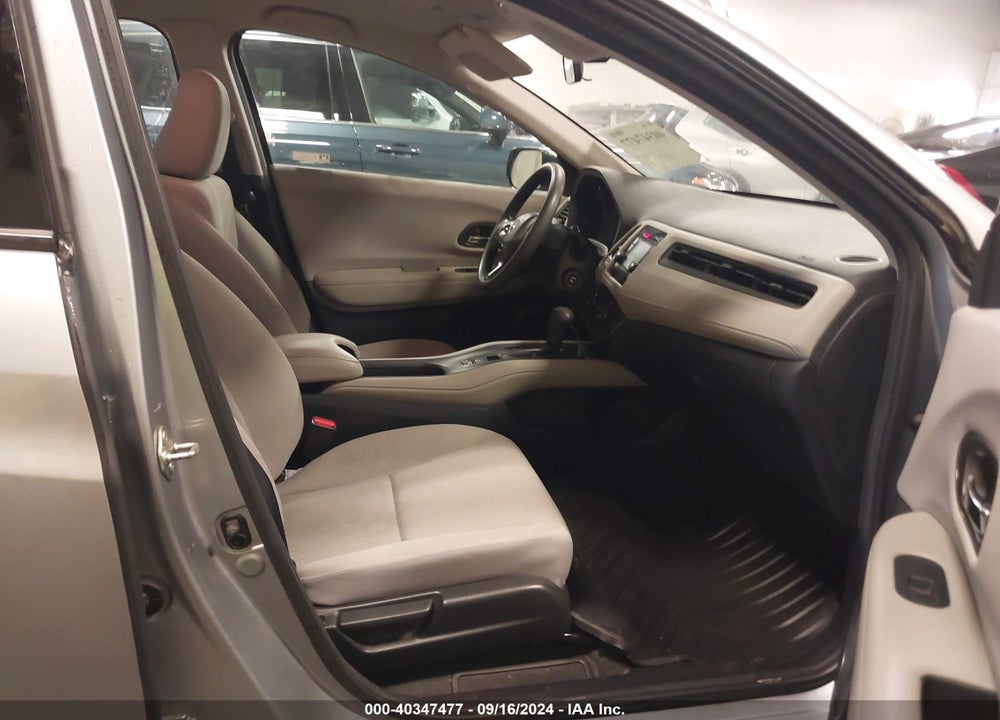 2018 HONDA HR-V LX VIN: 3CZRU6H39JG729814