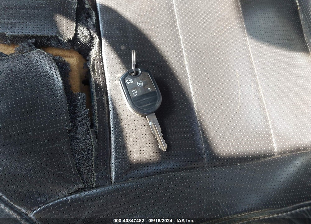 2013 FORD TAURUS LIMITED VIN: 1FAHP2F83DG121048