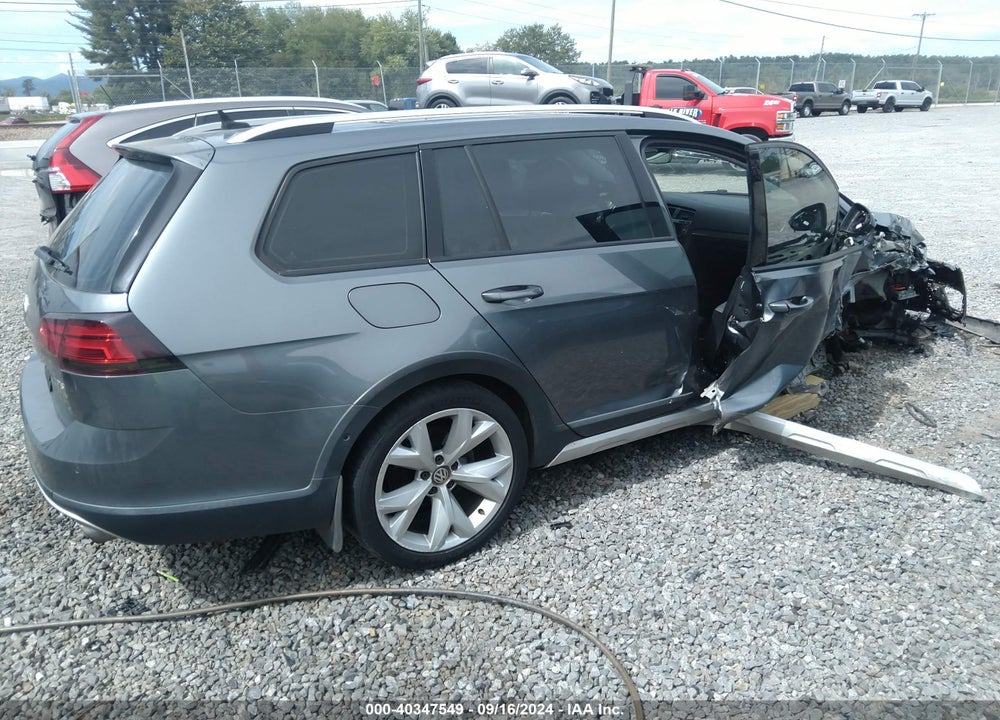 2018 VOLKSWAGEN GOLF ALLTRACK TSI S/TSI SE/TSI SEL VIN: 3VWH17AU0JM755235