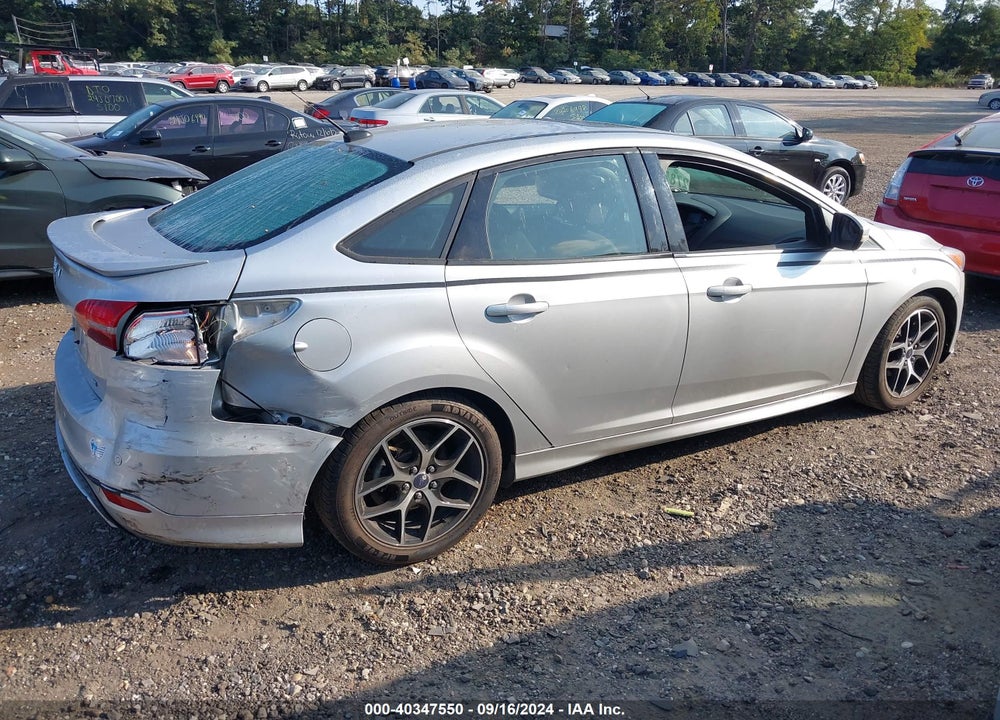 2016 FORD FOCUS SE VIN: 1FADP3F25GL287468
