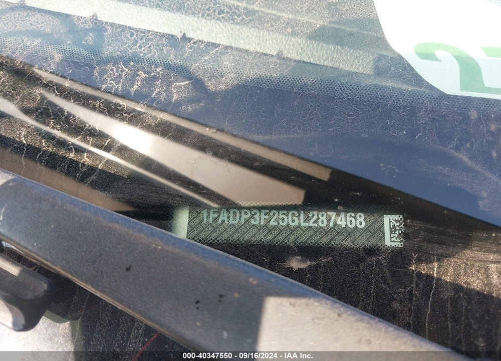 2016 FORD FOCUS SE VIN: 1FADP3F25GL287468