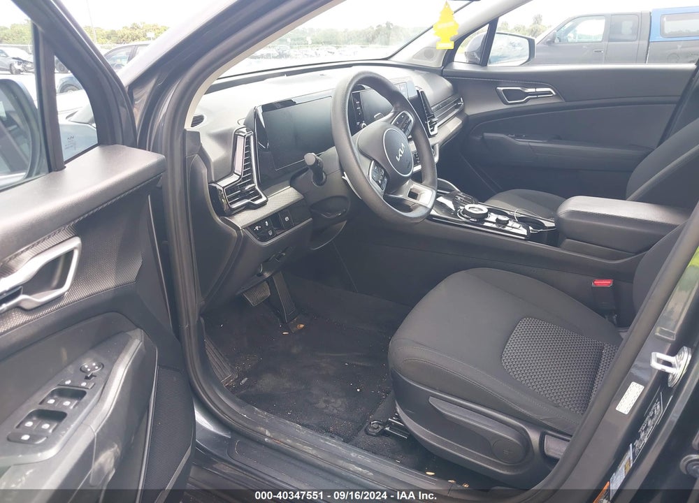 2023 KIA SPORTAGE HYBRID LX VIN: KNDPUCAG8P7043034
