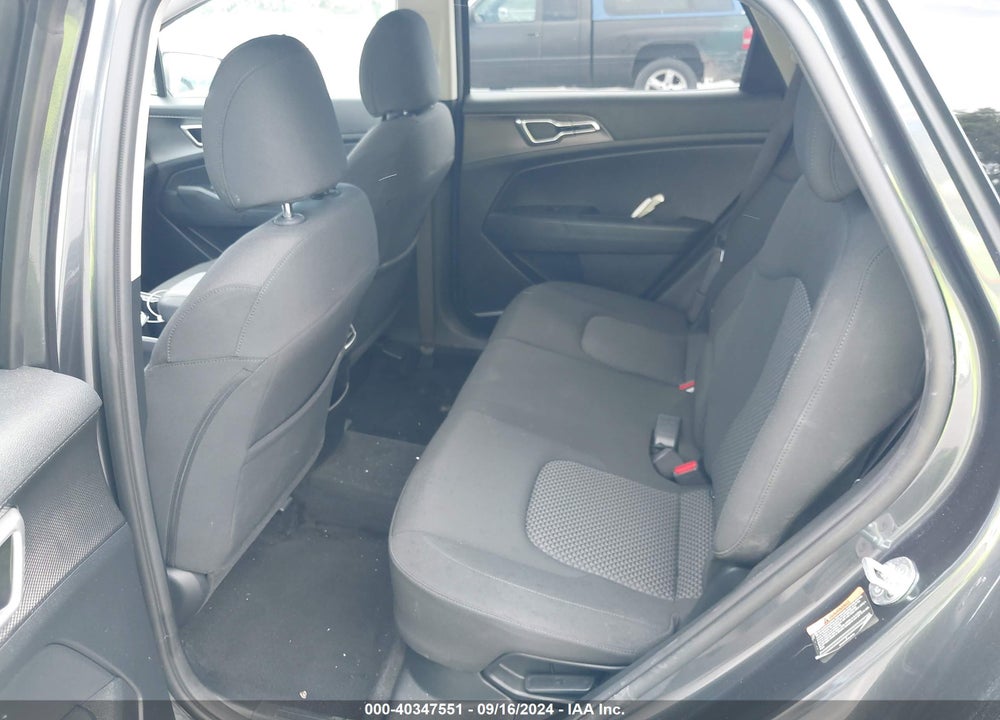 2023 KIA SPORTAGE HYBRID LX VIN: KNDPUCAG8P7043034