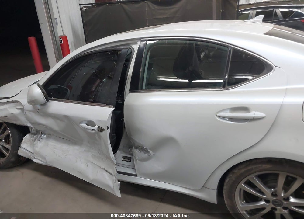 2008 LEXUS IS 250 VIN: JTHBK262985069127