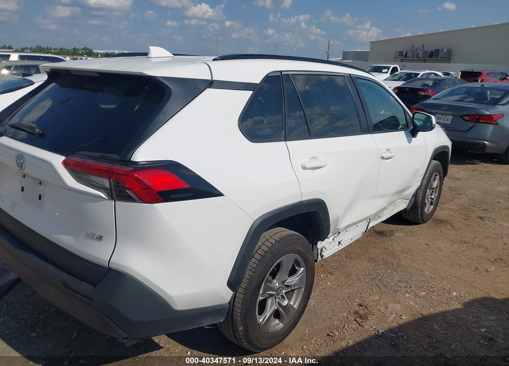 2022 TOYOTA RAV4 VIN: 2T3W1RFV0NW206310