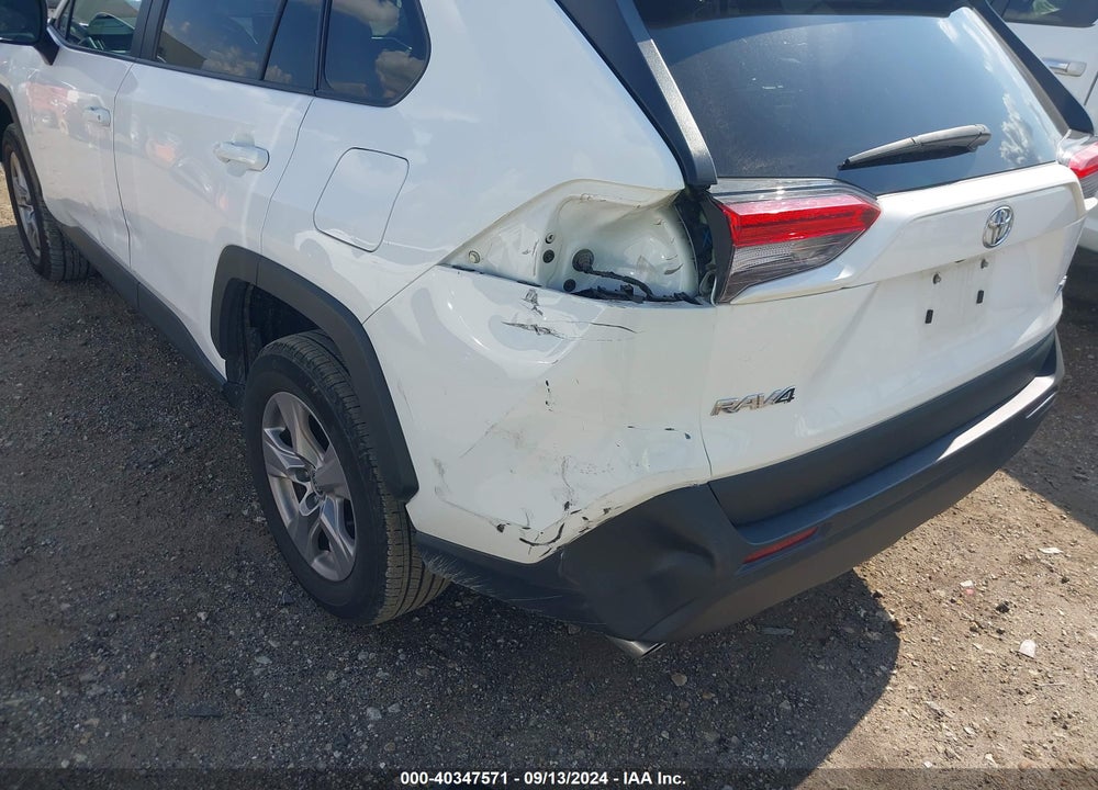 2022 TOYOTA RAV4 VIN: 2T3W1RFV0NW206310