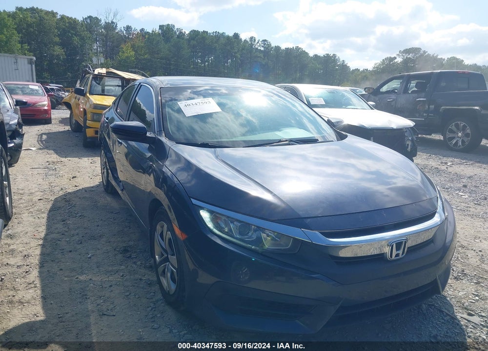2018 HONDA CIVIC LX VIN: 2HGFC2F52JH595822