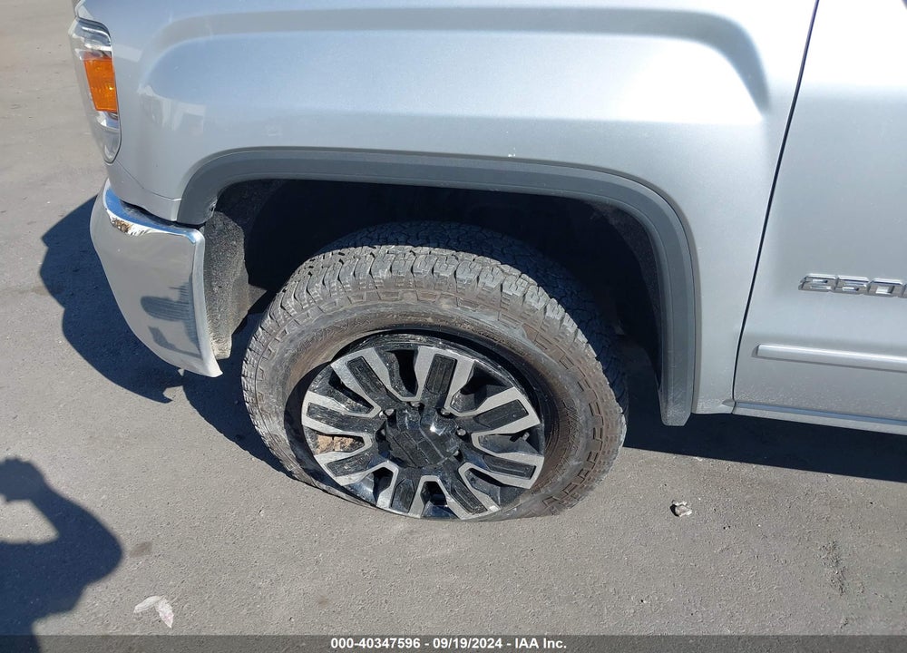 2018 GMC SIERRA 2500HD SLE VIN: 1GT12SEG6JF236943