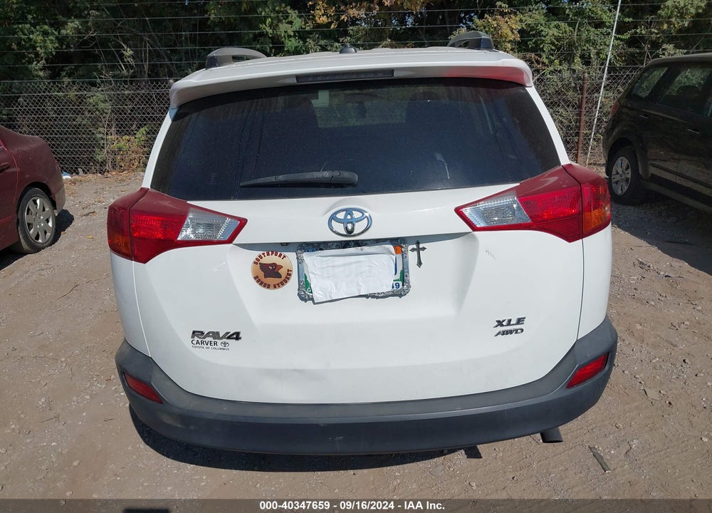 2015 TOYOTA RAV4 VIN: JTMRFREV3FJ029834