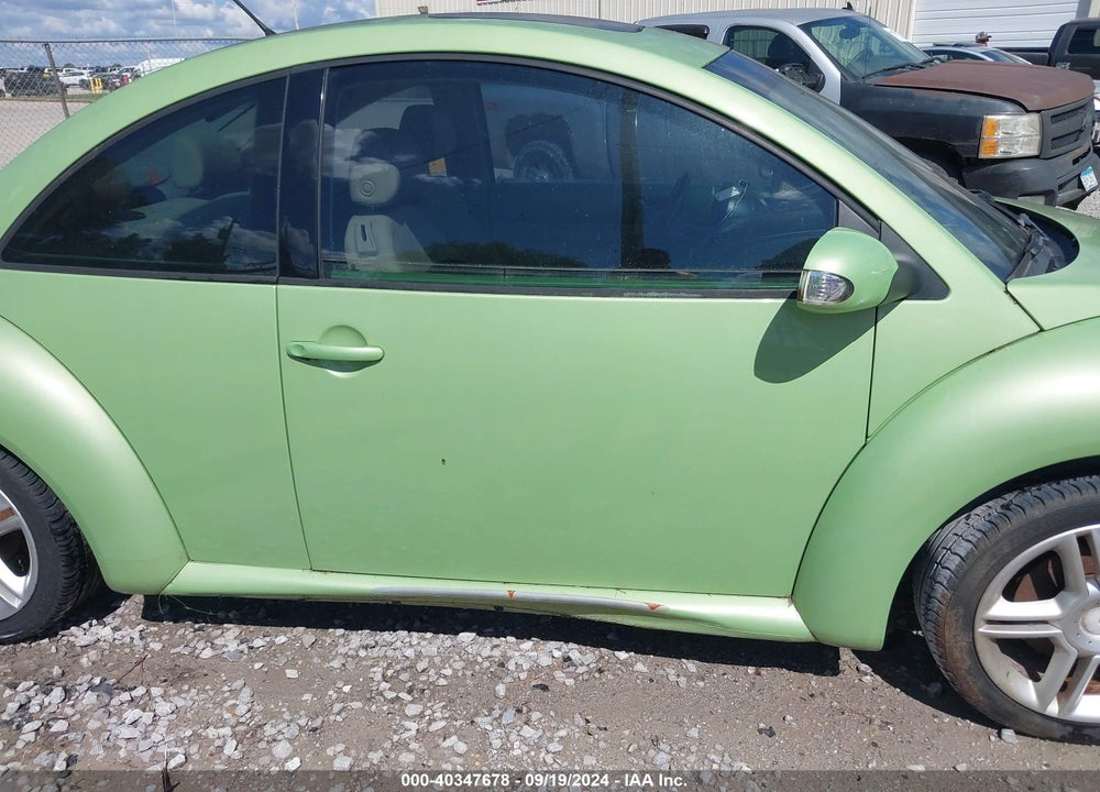 2005 VOLKSWAGEN NEW BEETLE GLS 1.8T VIN: 3VWCD31C65M411156