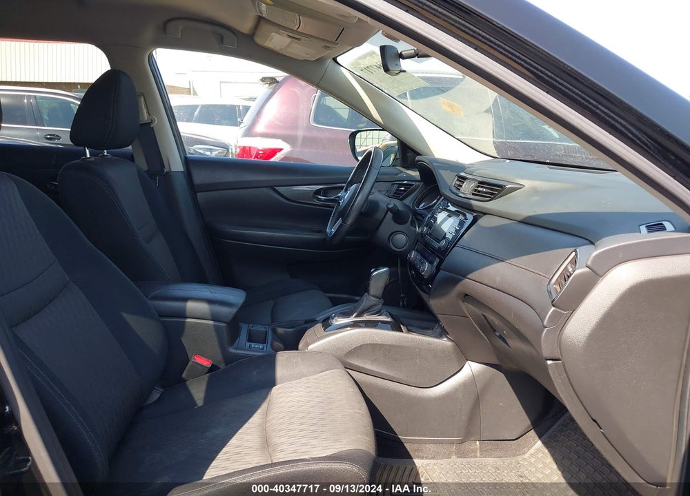 2017 NISSAN ROGUE SV VIN: JN8AT2MV2HW276657