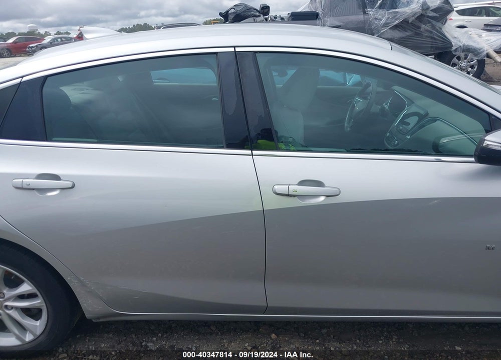 2018 CHEVROLET MALIBU LT VIN: 1G1ZD5ST9JF134044