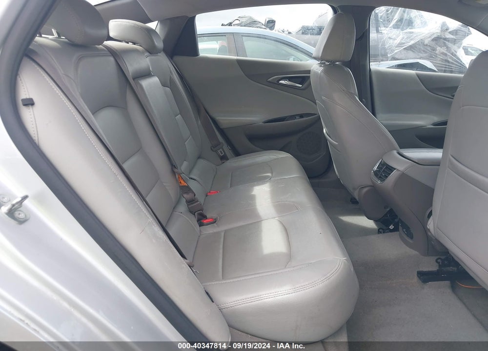 2018 CHEVROLET MALIBU LT VIN: 1G1ZD5ST9JF134044