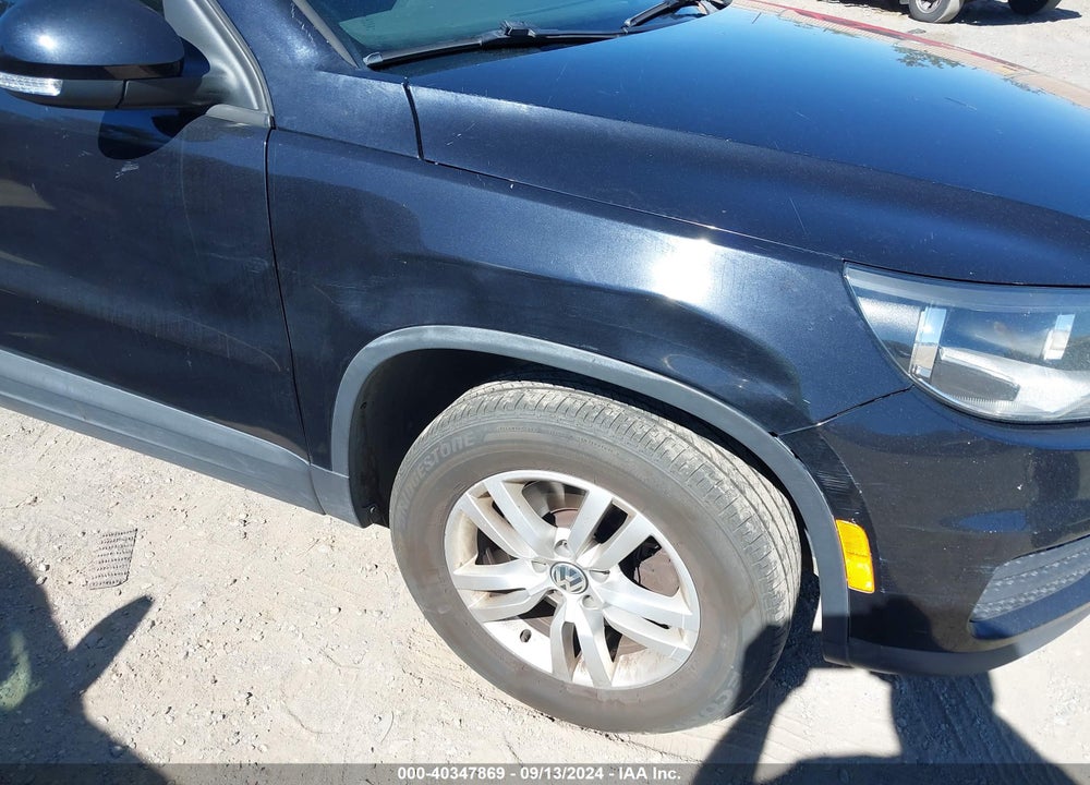 2013 VOLKSWAGEN TIGUAN S VIN: WVGBV3AX1DW619776