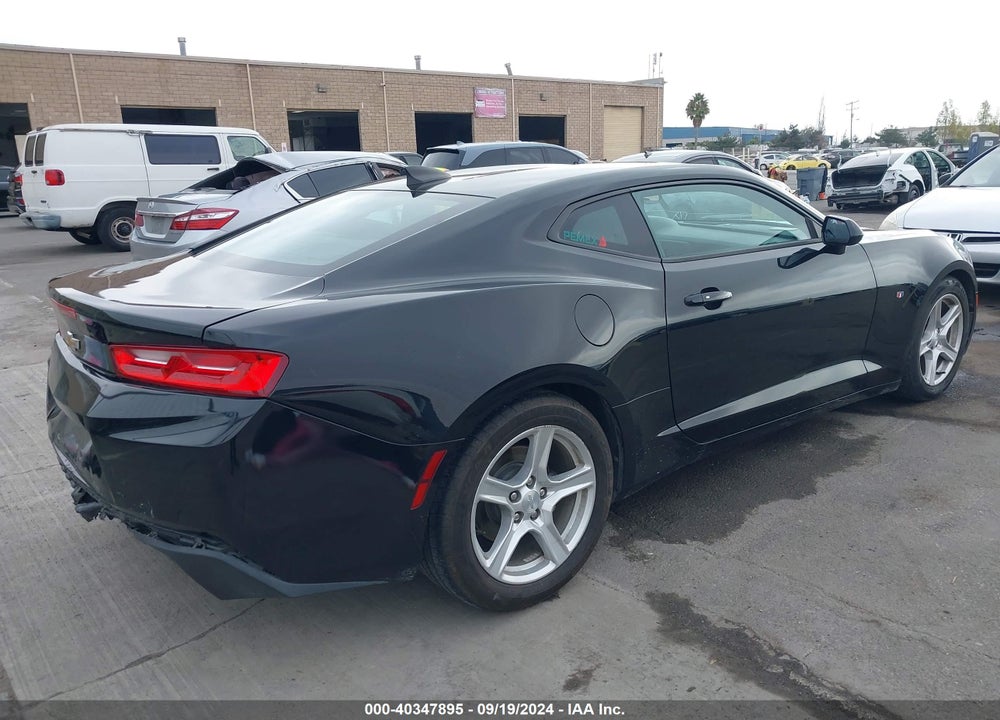 2017 CHEVROLET CAMARO 1LT VIN: 1G1FB1RS1H0167597
