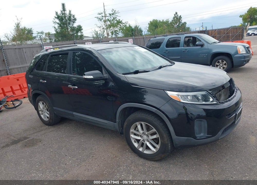 2015 KIA SORENTO LX V6 VIN: 5XYKT4A73FG609721