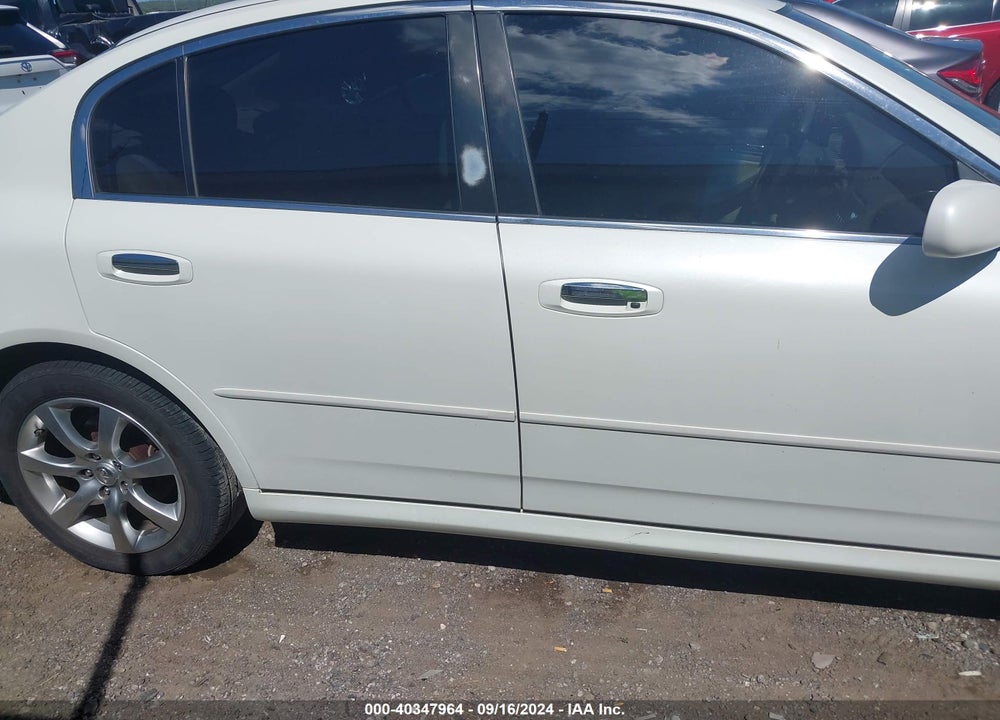 2005 INFINITI G35X VIN: JNKCV51FX5M303168