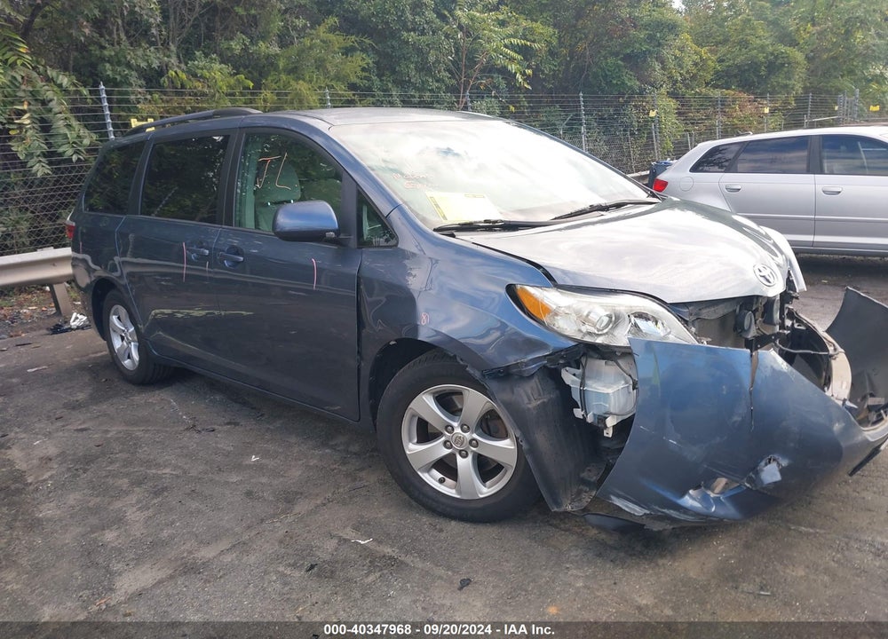 2016 TOYOTA SIENNA LE 8 PASSENGER VIN: 5TDKK3DC7GS749510