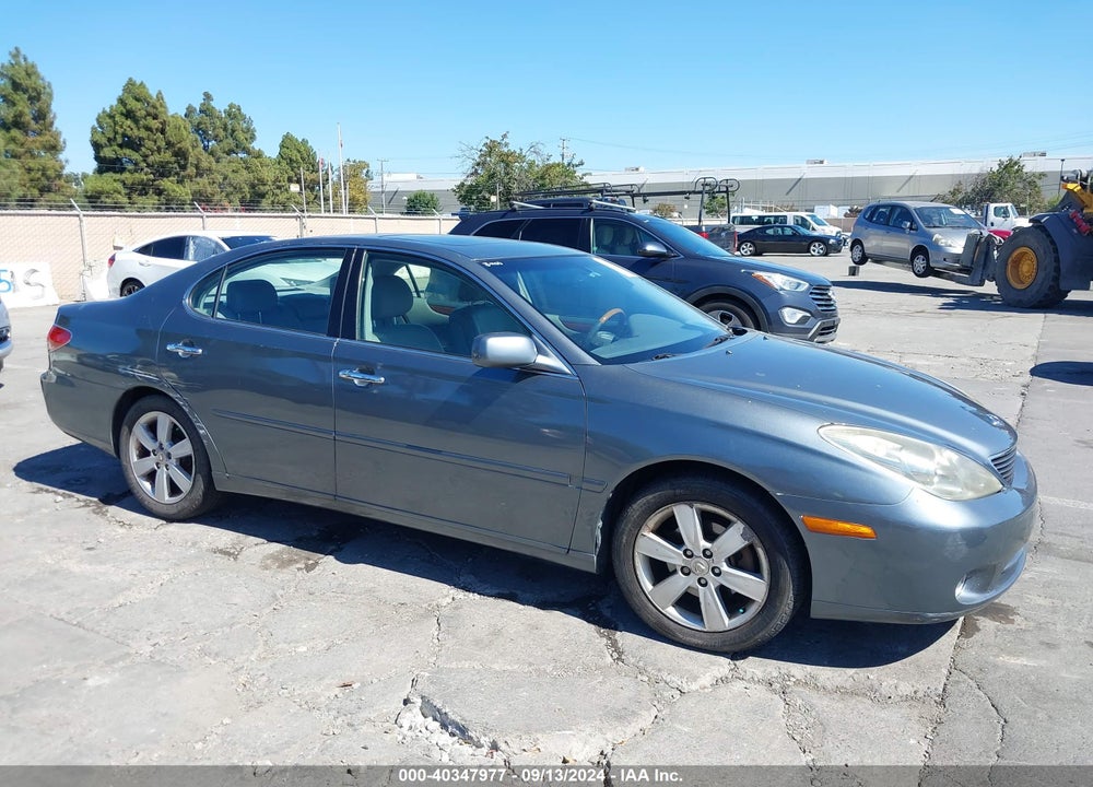 2005 LEXUS ES 330 VIN: JTHBA30G455086507