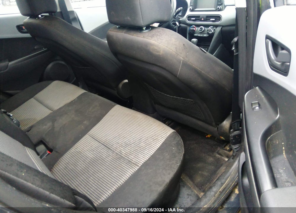 2020 HYUNDAI KONA SE VIN: KM8K12AA8LU545378