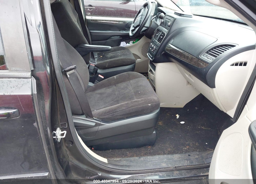 2011 DODGE GRAND CARAVAN MAINSTREET VIN: 2D4RN3DG1BR638903