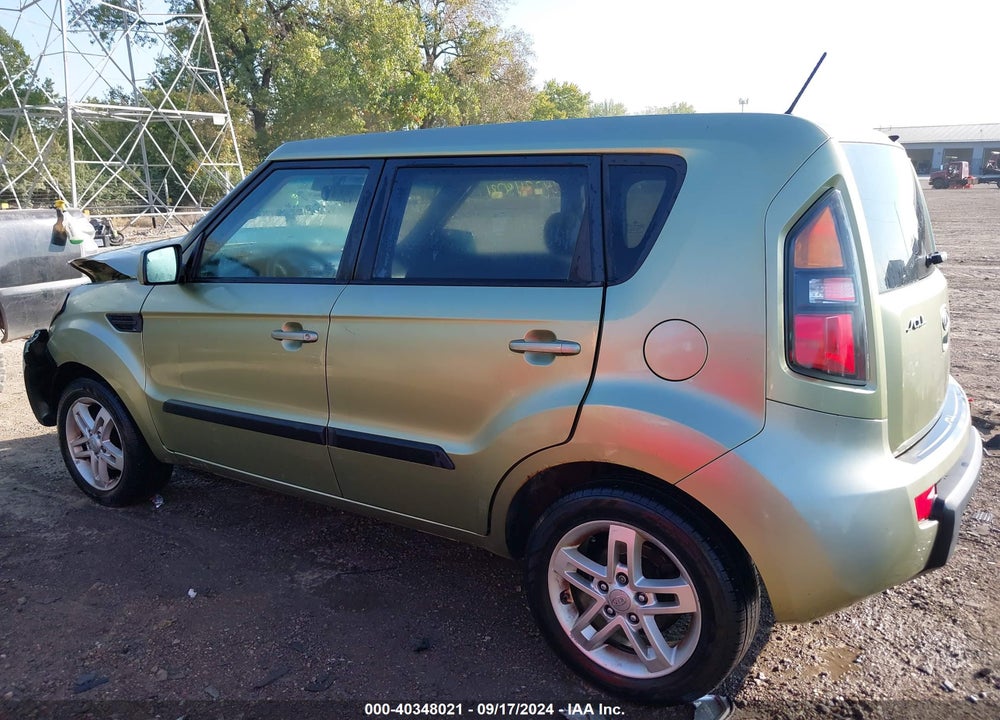 2011 KIA SOUL VIN: KNDJT2A23B7321757