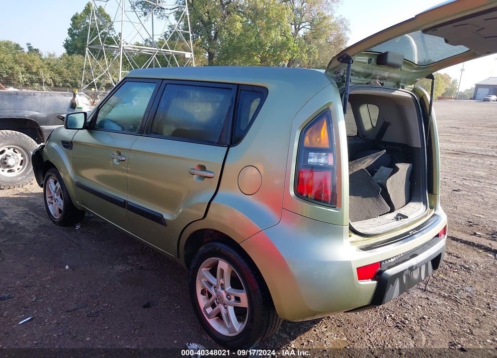 2011 KIA SOUL VIN: KNDJT2A23B7321757