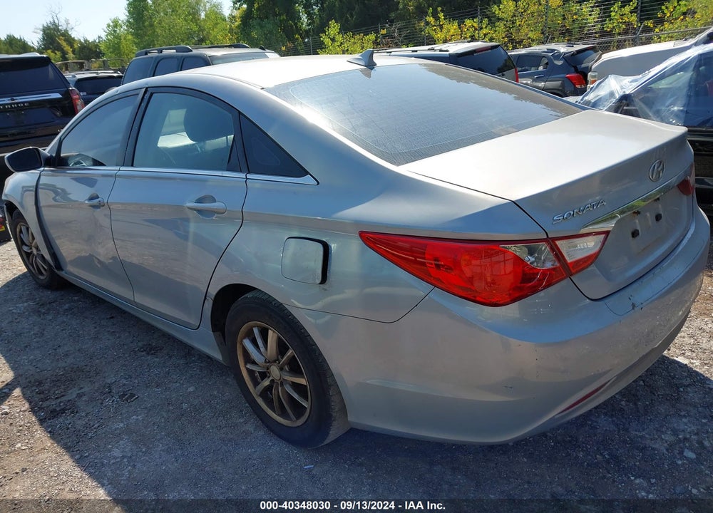 2011 HYUNDAI SONATA GLS VIN: 5NPEB4AC9BH018566