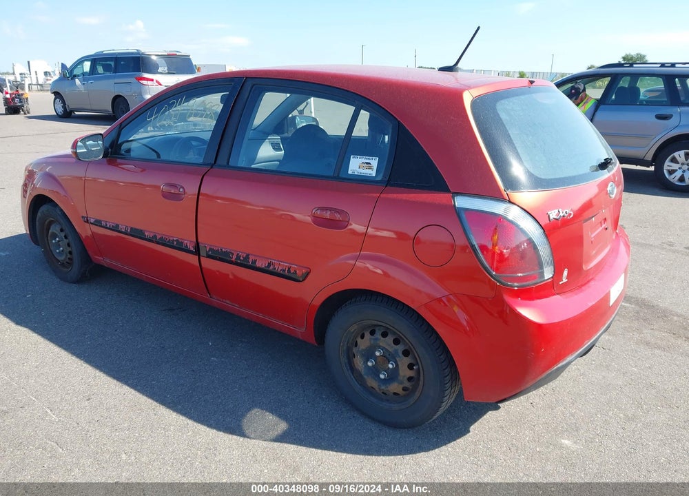2011 KIA RIO5 LX VIN: KNADH5A36B6762648