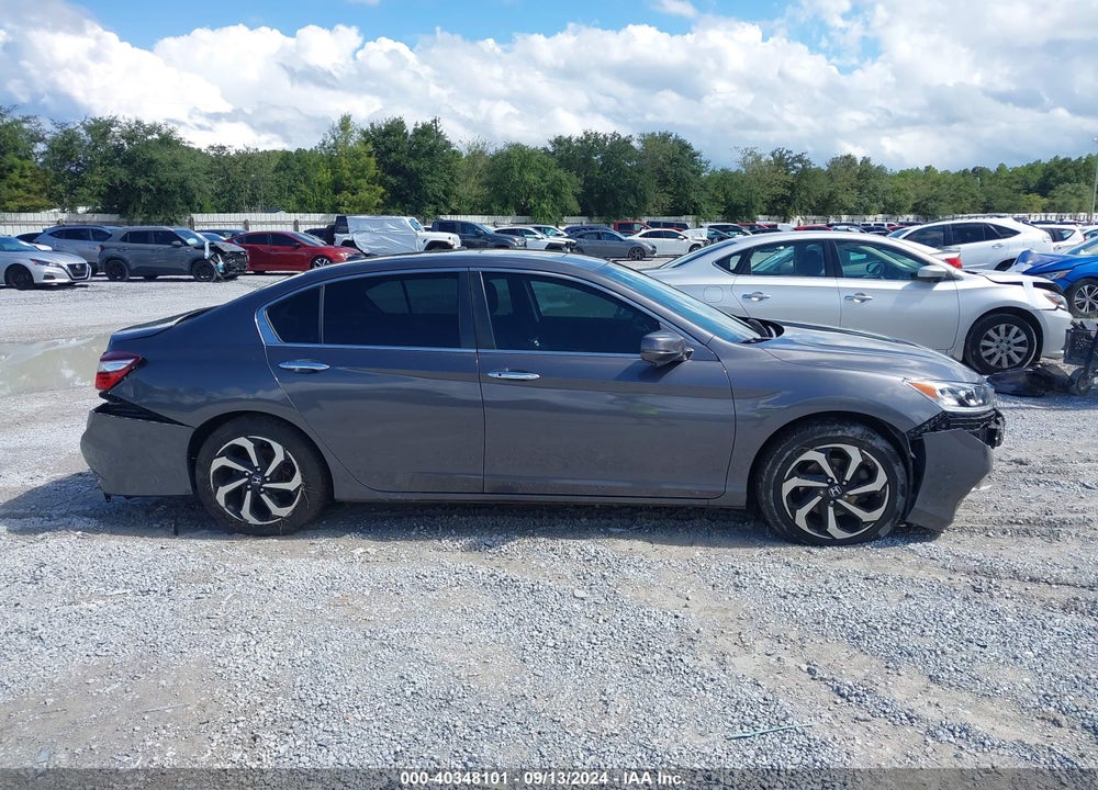 2017 HONDA ACCORD EX VIN: 1HGCR2F76HA085565