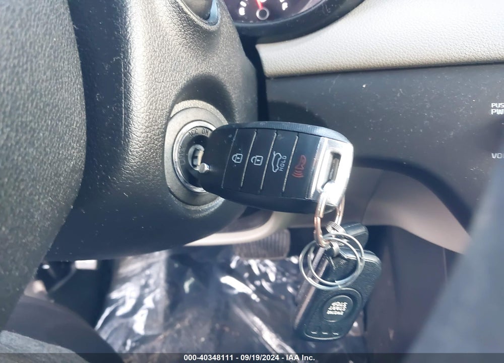 2020 KIA SPORTAGE LX VIN: KNDPMCAC0L7633039