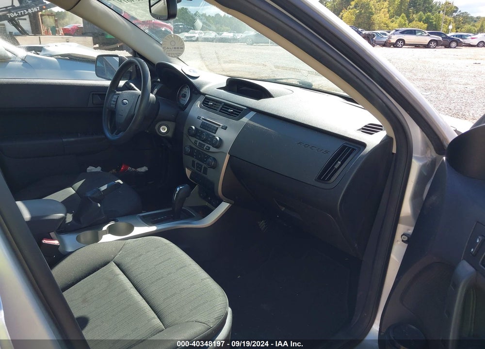 2009 FORD FOCUS SE VIN: 1FAHP35N99W181359