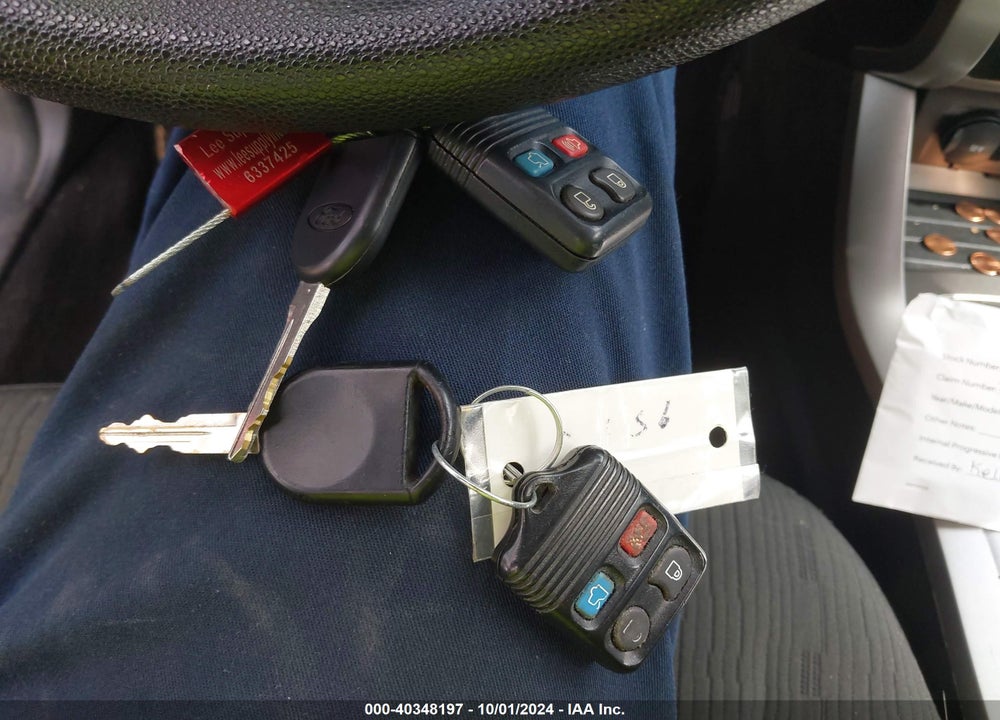2009 FORD FOCUS SE VIN: 1FAHP35N99W181359
