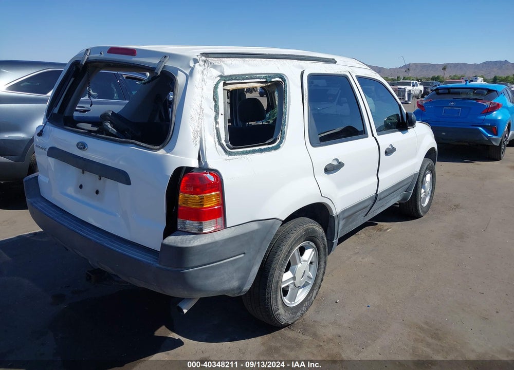 2004 FORD ESCAPE XLS VIN: 1FMYU92164KB35720