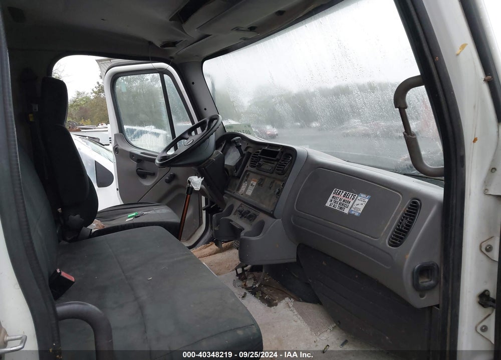 2013 FREIGHTLINER M2 106 MEDIUM DUTY VIN: 1FVACWDU9DHFG2940