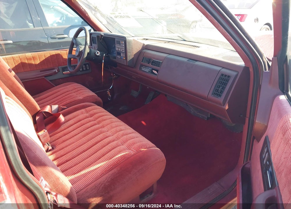 1992 CHEVROLET GMT-400 C1500 VIN: 1GCEC14K7NE227968