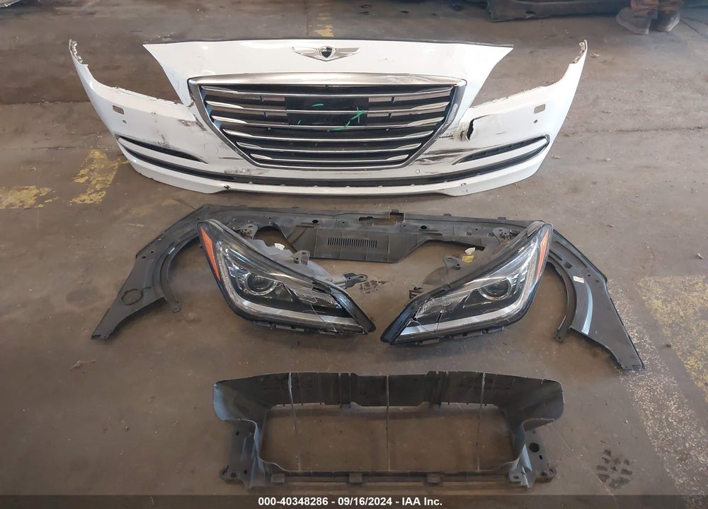 2015 HYUNDAI GENESIS 3.8 VIN: KMHGN4JE5FU022980