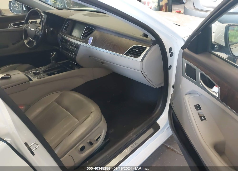 2015 HYUNDAI GENESIS 3.8 VIN: KMHGN4JE5FU022980