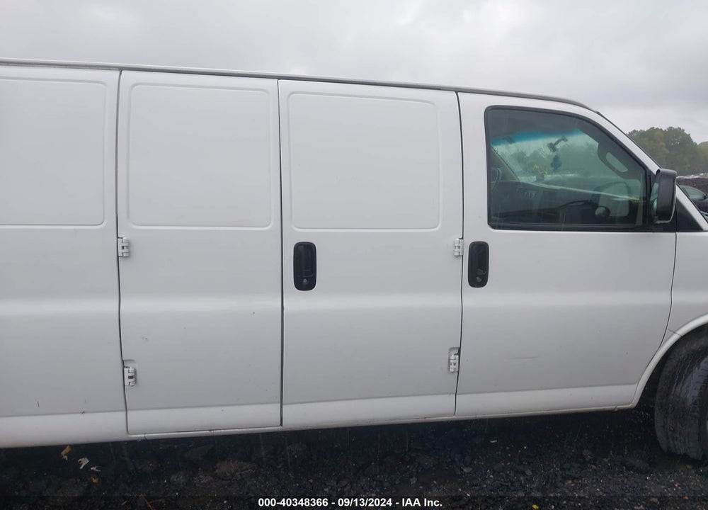 2017 CHEVROLET EXPRESS 3500 WORK VAN VIN: 1GCZGHFG5H1240026