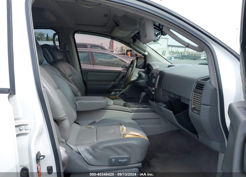 2004 NISSAN PATHFINDER ARMADA LE VIN: 5N1AA08A94N713739