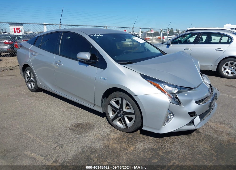 2017 TOYOTA PRIUS THREE TOURING VIN: JTDKARFU6H3036001