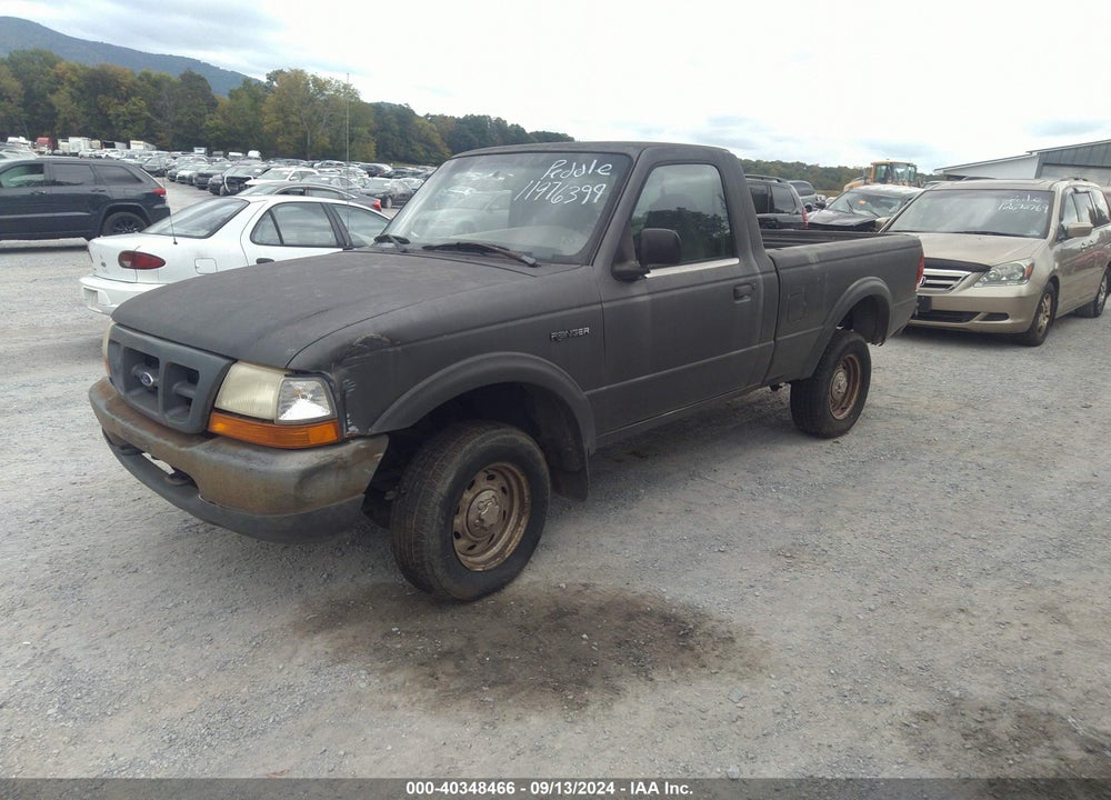 2000 FORD RANGER XLT VIN: 1FTYR11XXYTA23015
